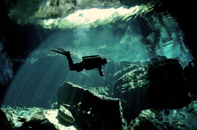 CAVE DIVING