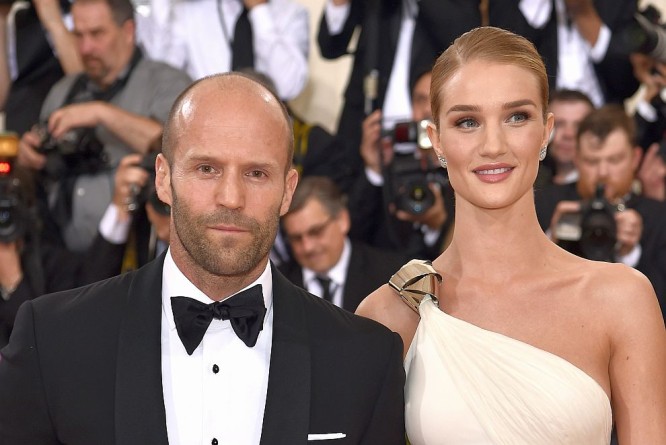 NEW YORK, NY - MAY 02:  Actor Jason Statham (L) and model Rosie Huntington-Whiteley attend the "Manus x Machina: Fashion In An Age Of Technology" Costume Institute Gala at Metropolitan Museum of Art on May 2, 2016 in New York City.  (Photo by Dimitrios Kambouris/Getty Images)