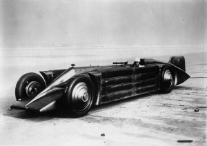 372,66 кмч - 11.03.1929 г. - Хенри Сигрейв - Golden Arrow