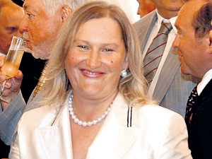 Елена Батурина