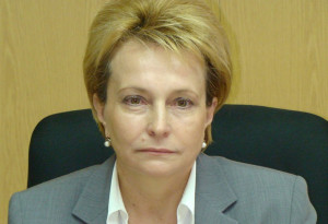 ITAR-TASS 41: KISLOVODSK, RUSSIA. MAY 20, 2009. Pictured in this undated file image is Natalya Lutsenko, the acting mayor of Kislovodsk and a candidate for the upcoming mayoral election. On Tuesday, May 19th, Lutsenko was injured in a bomb attack outside her office. (Photo ITAR-TASS/ Margarita Tkach) 41. Россия. Кисловодск. 20 мая. Кандидат на должность мэра Кисловодска Наталья Луценко. Фото ИТАР-ТАСС/ Маргарита Ткач
