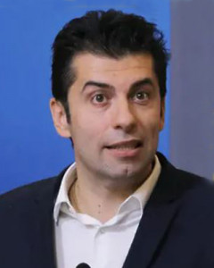 Кирил Петков