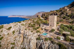 Tainaron Blue Retreat