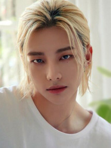 Hyunjin1