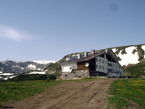Rilski-ezera-chalet-1